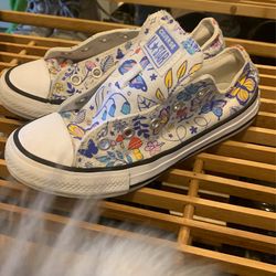 CONVERSE Size 13  Child