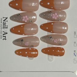 Press On Nails (medium)