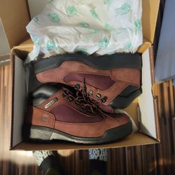 Timberland Field Boot EXCLUSIVE Sz 9 $130