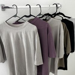 6 uniqlo airism tees