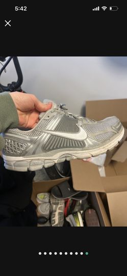 Nike Air Zoom Vomero 5 Men’s Sneakers – Gray Size 12.5 
