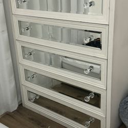 White Mirror Dresser 