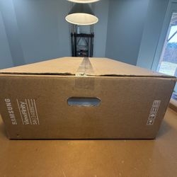 Curved Samsung Monitor 