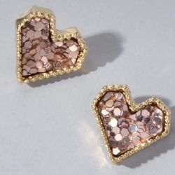 NEW GORGEOUS PINK AND GOLD HEART EARRINGS $5!!
