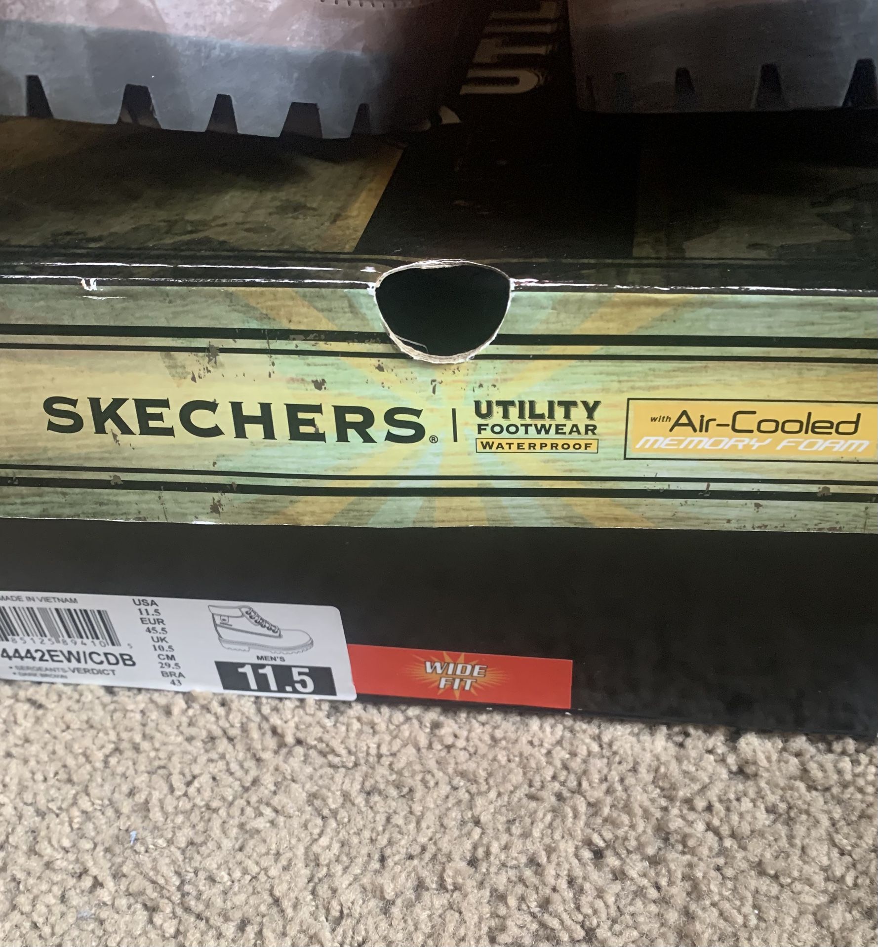 New- Skechers Utility Work Boots Dwayne Haskins Rare Auto Rookie Card Serial # 28/50