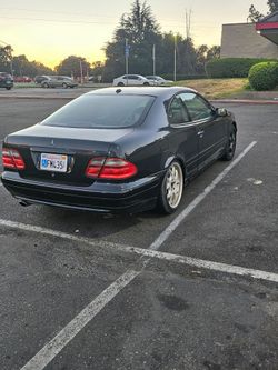 2001 Mercedes-Benz CLK-Class
