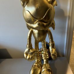 Gold Sonic Plush 21’ Inch Rare Limited Edition