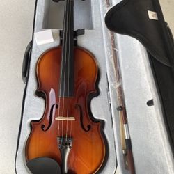 New solid wood violin 