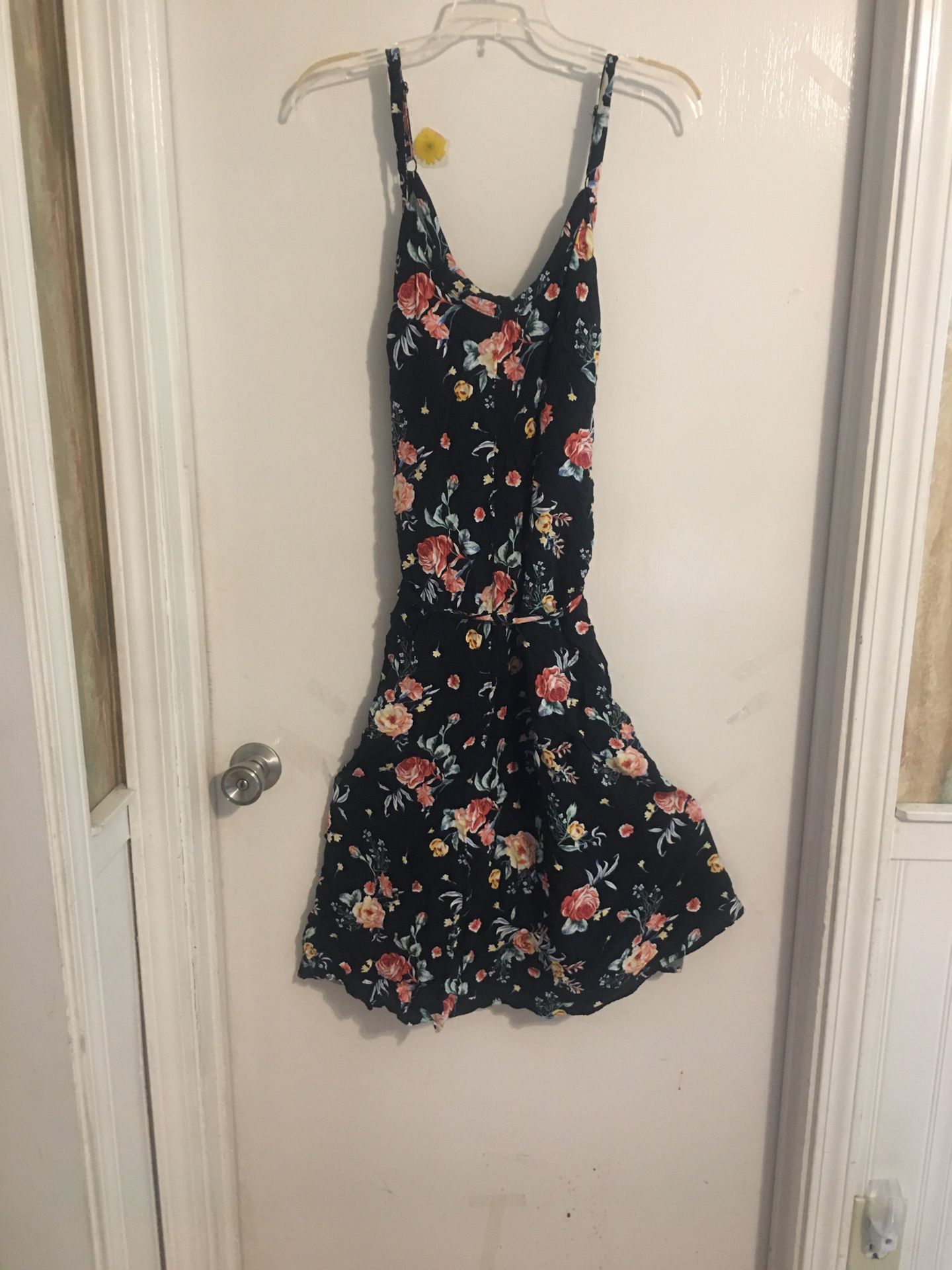 Sz 1 Floral Short Dress