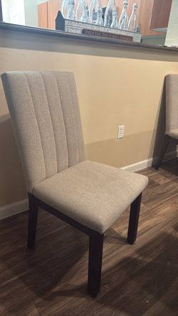 Ashley  Dining Chairs - Set of 6