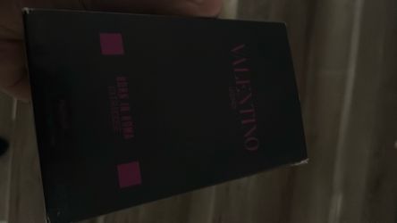 Versace / Valentino cologne