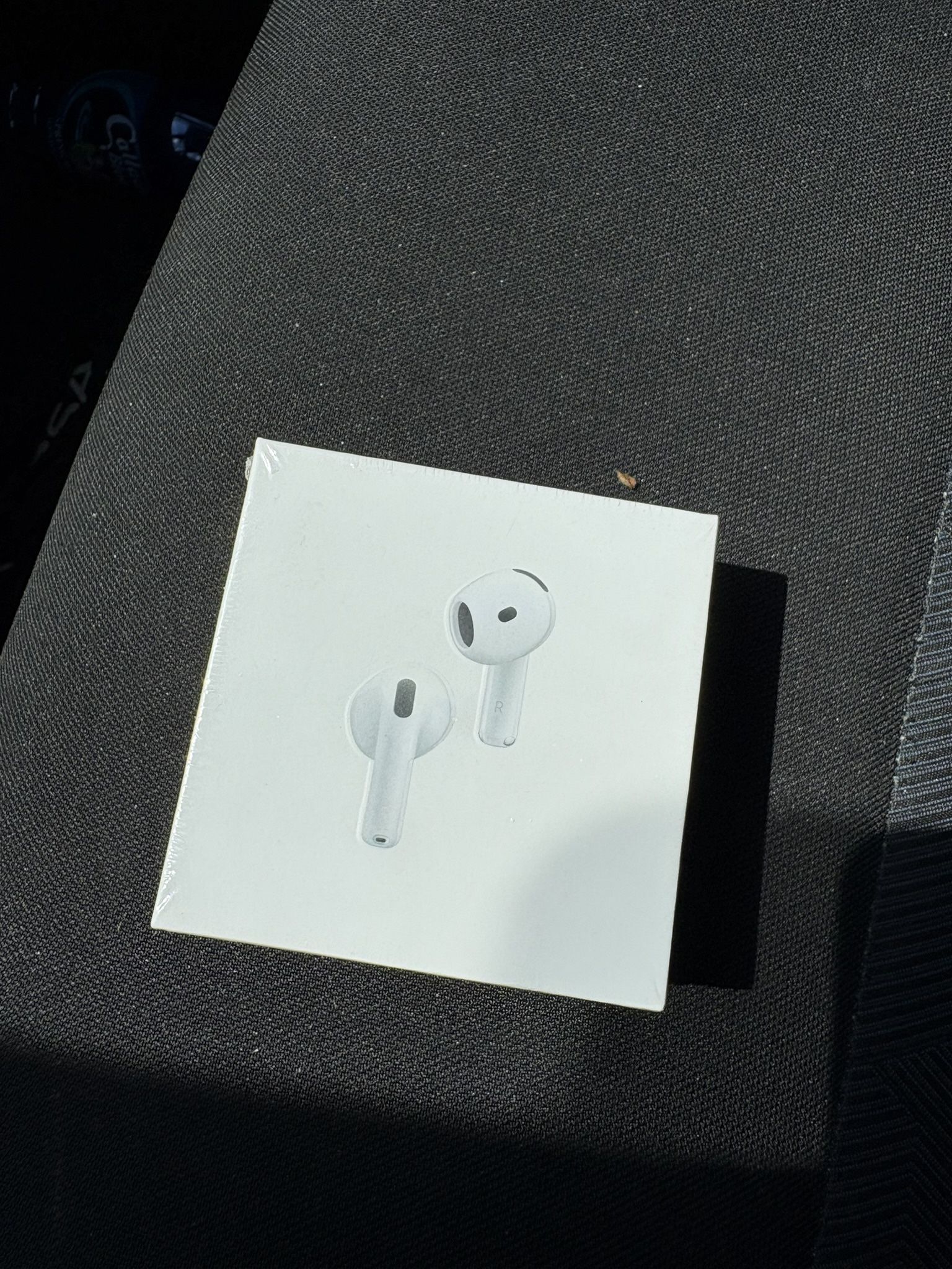 Bluetooth Headphones With Noise Cancellation / New