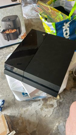 PlayStation 4 Original base model