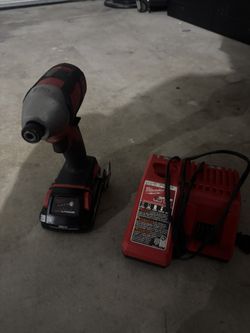 Milwaukee Impact Drill With 3.0 Battery And Charger