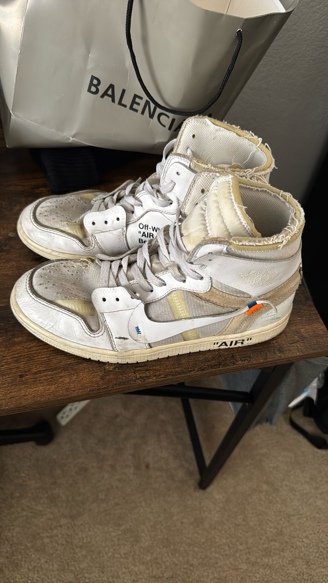 Off White Jordan 1