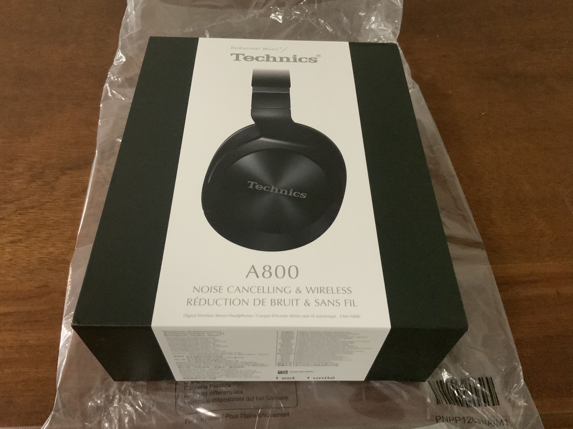 Technics EAH-A800 Over-Ear Wireless Noise-Canceling Headphones (Black)