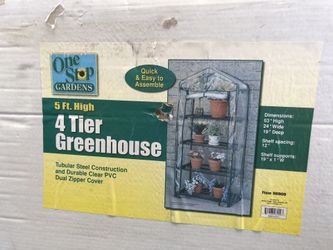 Small portable Greenhouse