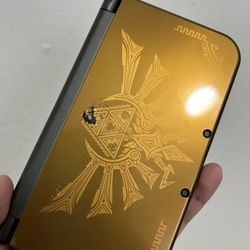 New Nintendo 3ds xl Zelda Hyrule 