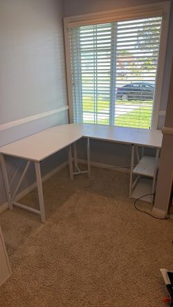 L Shaped/Corner Desk