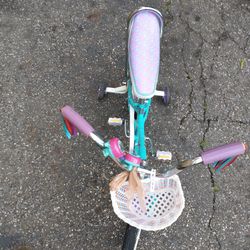 Girls' Pacific Cycle 16-Inch $25