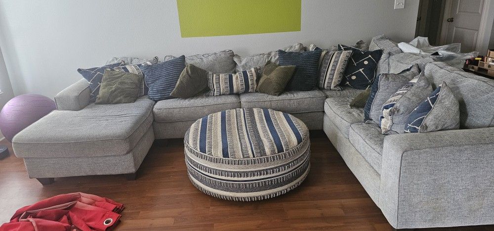 Sectional With Sleeper And Ottoman