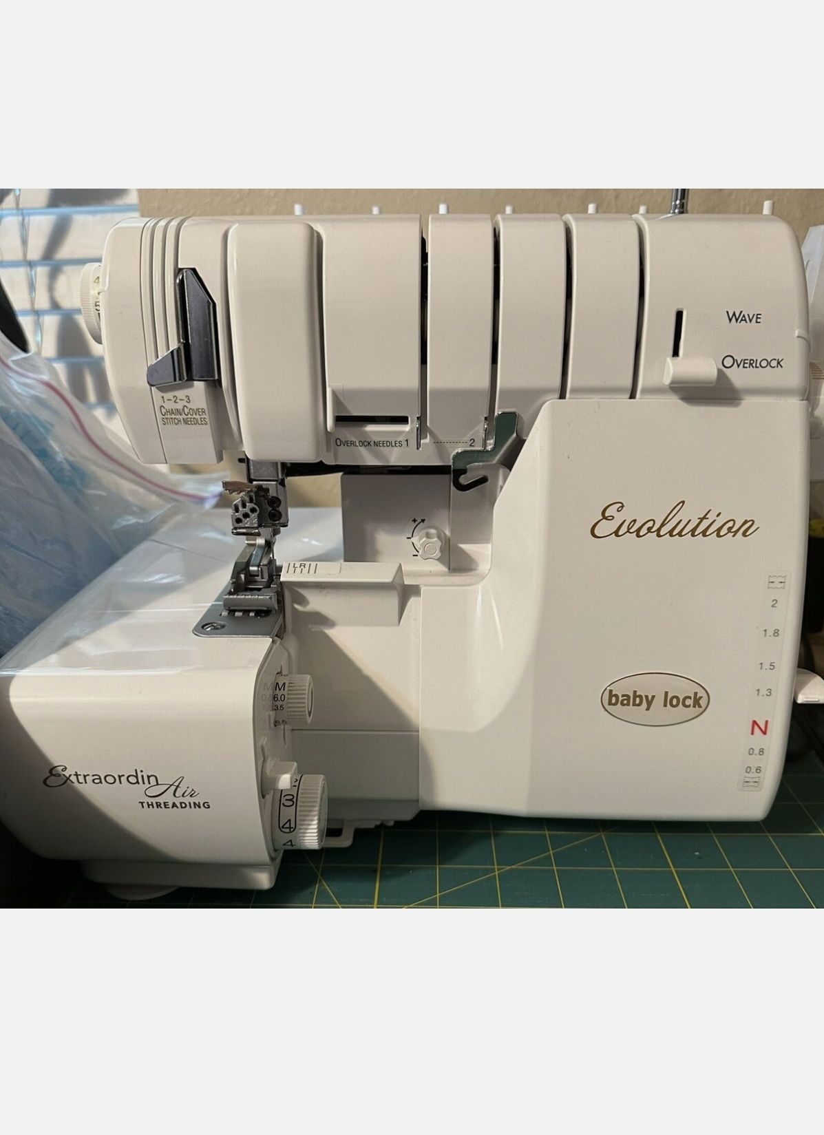 Baby Lock Evolution Serger