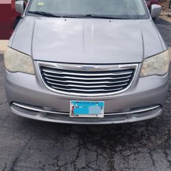 2013 Chrysler Town & Country