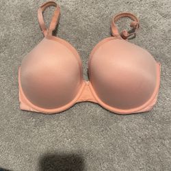 Victoria’s Secret “Body By Victoria” Bra 32DDD