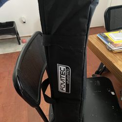 Light stands with travel case