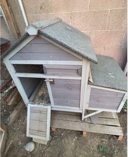 Chicken coop