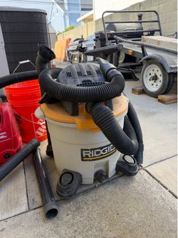Rigid shop vacuum