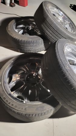 Universal  20's For   5 Lugs Was On A Chevy Blazer & Olds  Mobile Cutlas 73 .