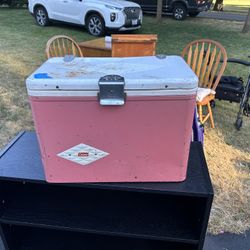 Old Coleman Pink Cooler