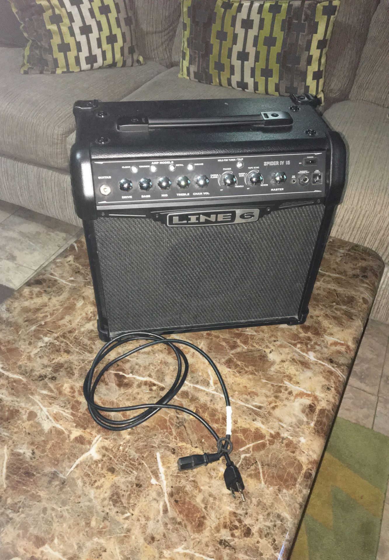 Spider 4 15 amplifier (speaker)