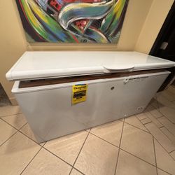 GE 15.7 Cu Ft  Chest Freezer