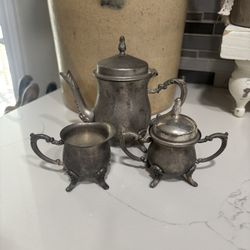 Small Metal Tea & Creamer Set