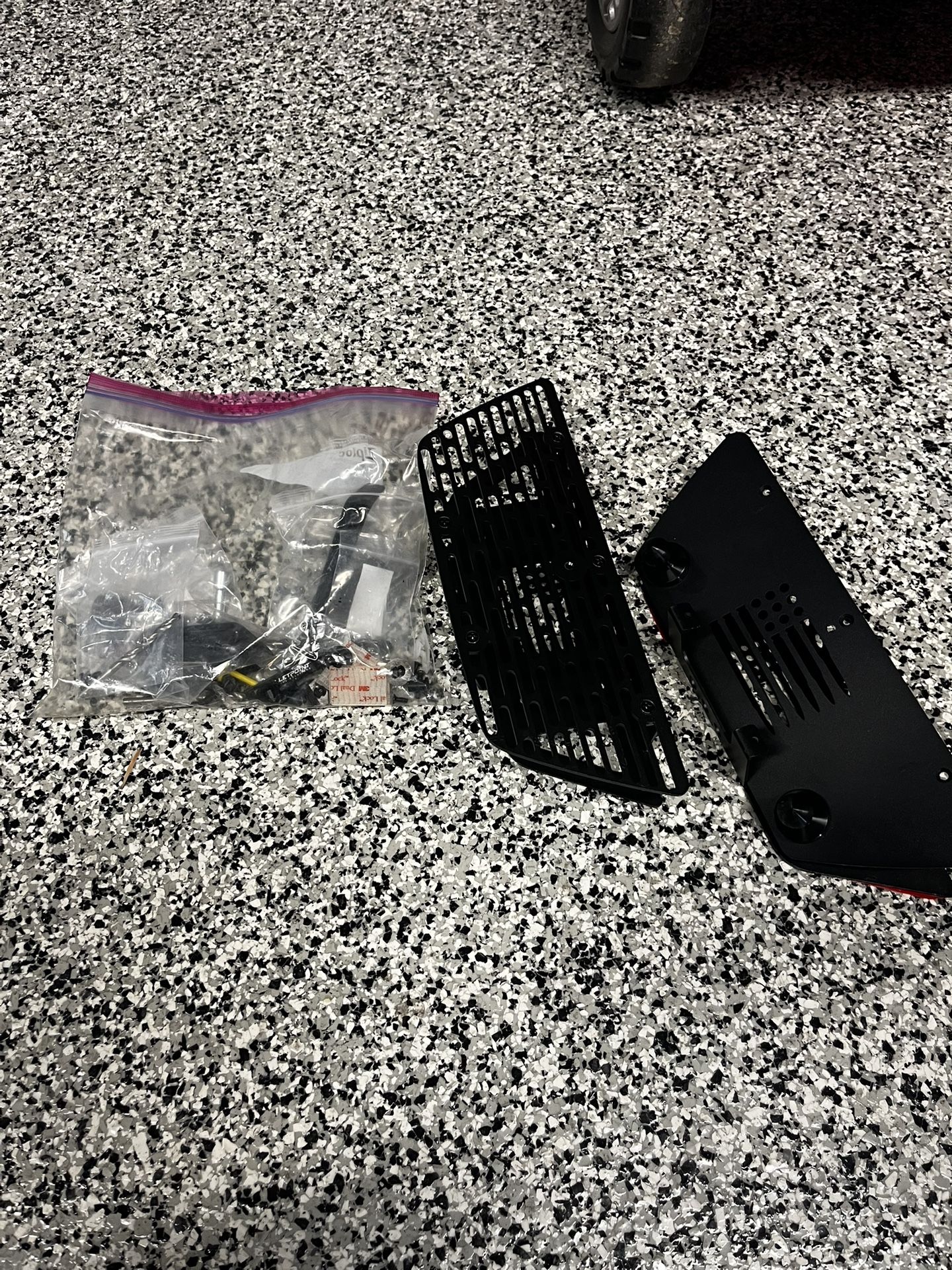 Bulletpoint Phone Mount