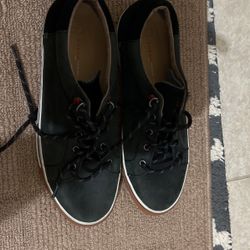 Uggs For Mens Size 9 