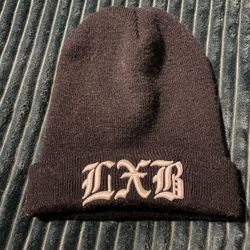 LEVEL BLACK BEANIE NEW