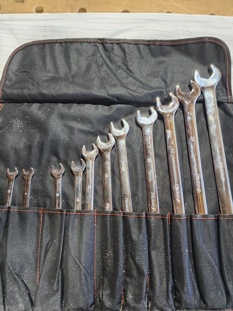 Pittsburgh Pro Metric Wrench Set