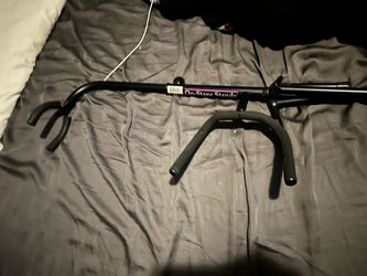Guitar stand