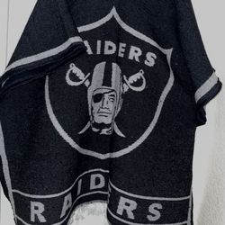 Raiders Poncho
