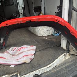 2019 Jeep Wrangler Left Side Front Fender And Left Rear Flare