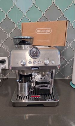De'Longhi La Specialista Espresso Machine