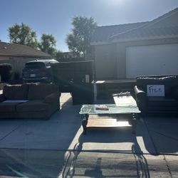 Free Furniture