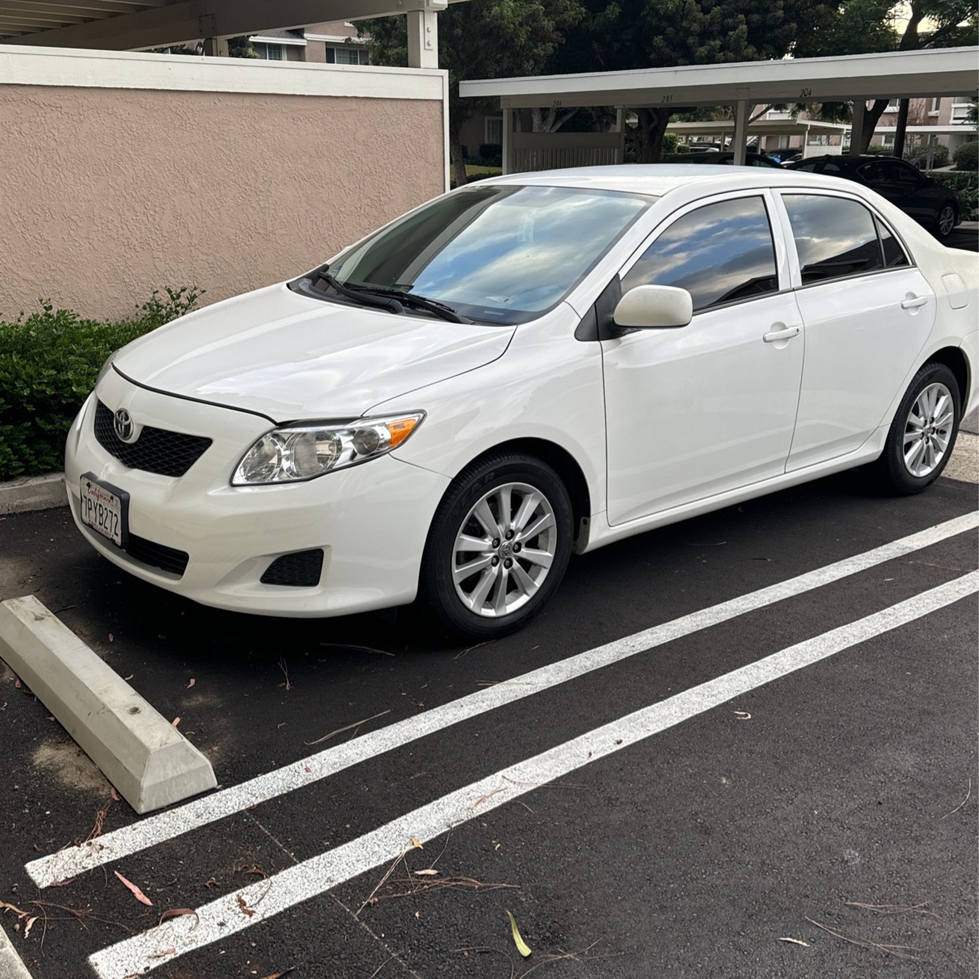 2009 Toyota Corolla for Sale in Irvine, CA OfferUp