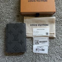 Louis Vuitton Purse for Sale in Goodyear, AZ - OfferUp