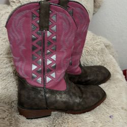 Girls Boots