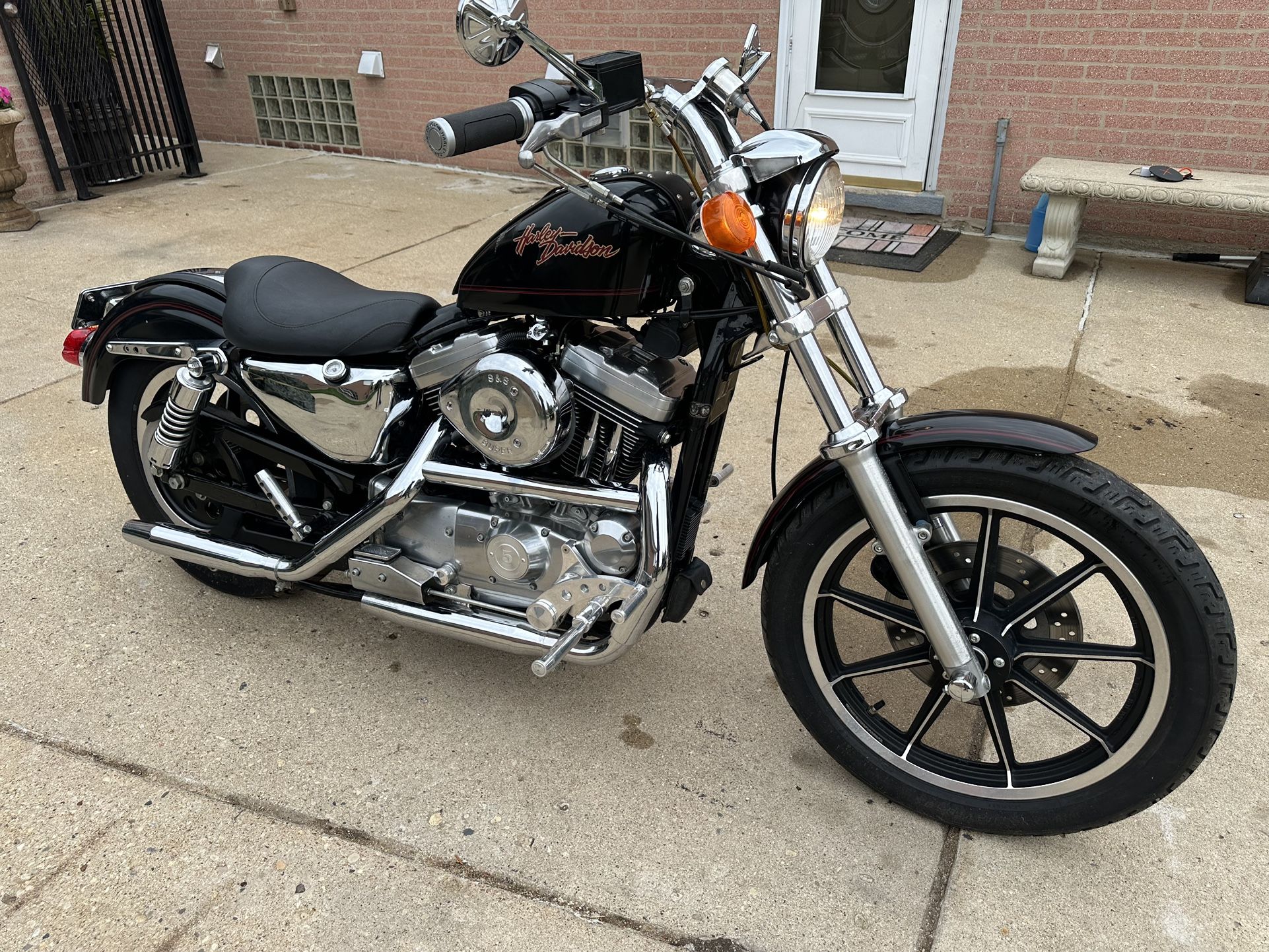1994 Harley Davidson sportster 1200. Suicide Shift