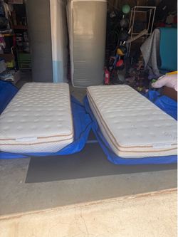 Saatva Classic Mattress, Luxury Firm, 11.5", Split Cal King, Retails for $3,000💤💤💤